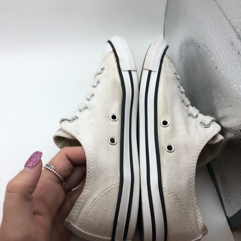 Converse cream womens sneakers size 6 - Picture 7 of 9